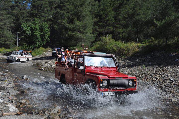 Jeep Safari