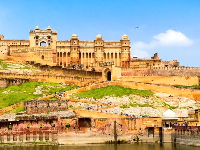 Udaipur Dahil Altın Üçgen Turu 6 Gece 7 Gün